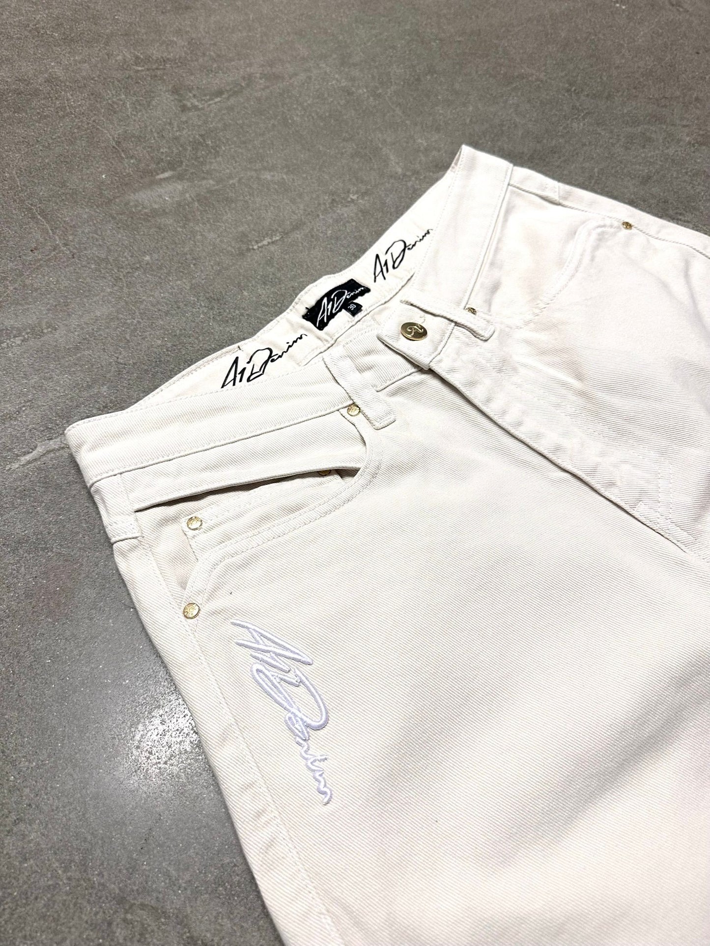 001 Regular Pant - Cream